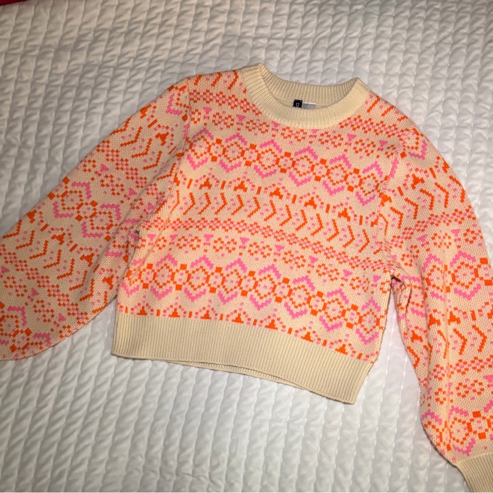 Divided Pink and Orange Patterned Sweater